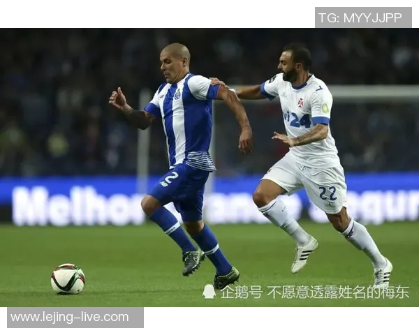 吉马良斯赛前提醒埃斯特旺对方后卫可能失误助攻成功喜悦分享