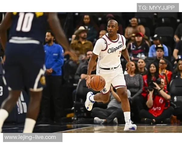 快船赋予保罗更衣室领袖角色以弥补哈登与小卡的沉默缺陷