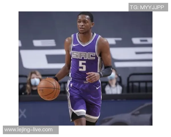 福克斯强调面对太阳需增强身体对抗保持进攻主动性才能逆转局势